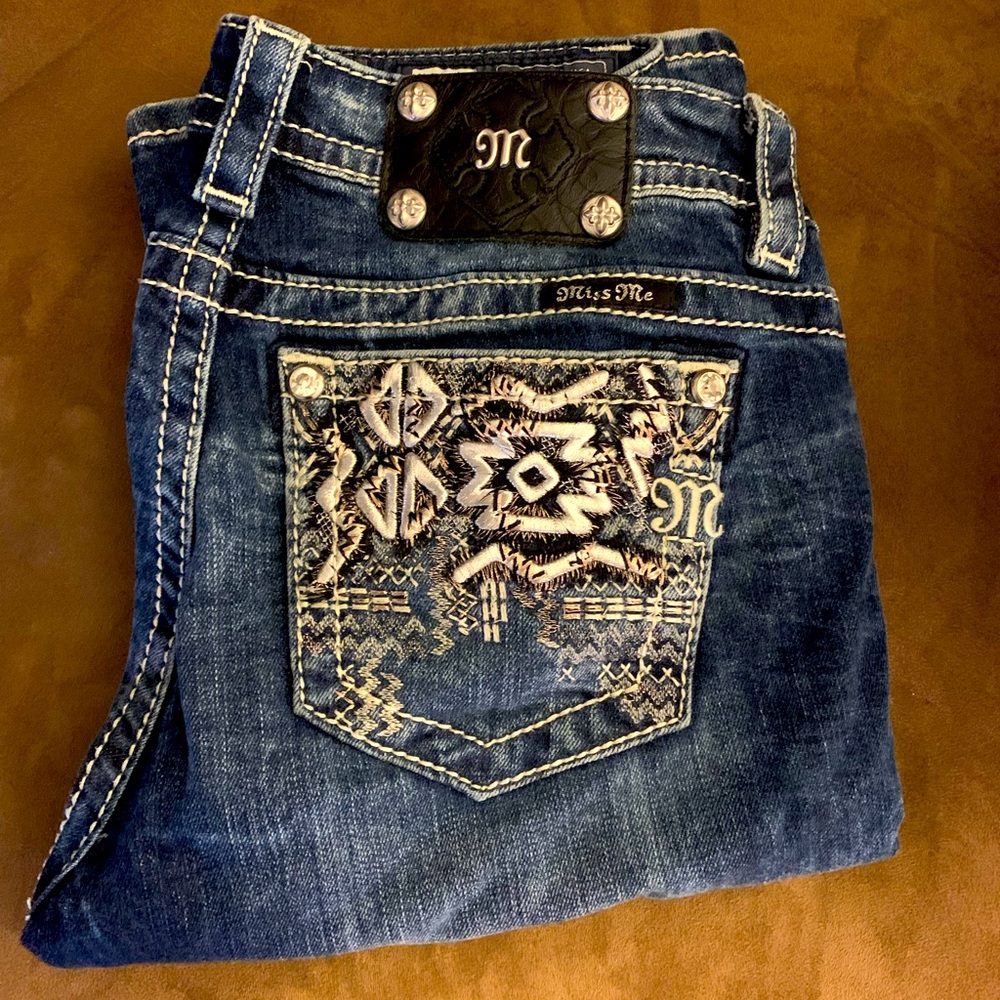 Women’s Miss Me Jeans Size 27